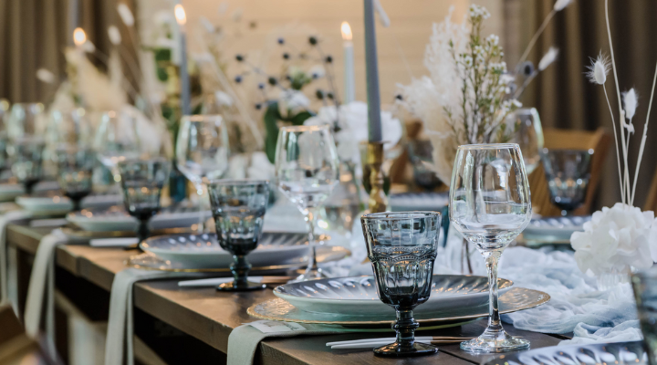 TABLE MARIAGE BOHEME CHAMPETRE BLEU