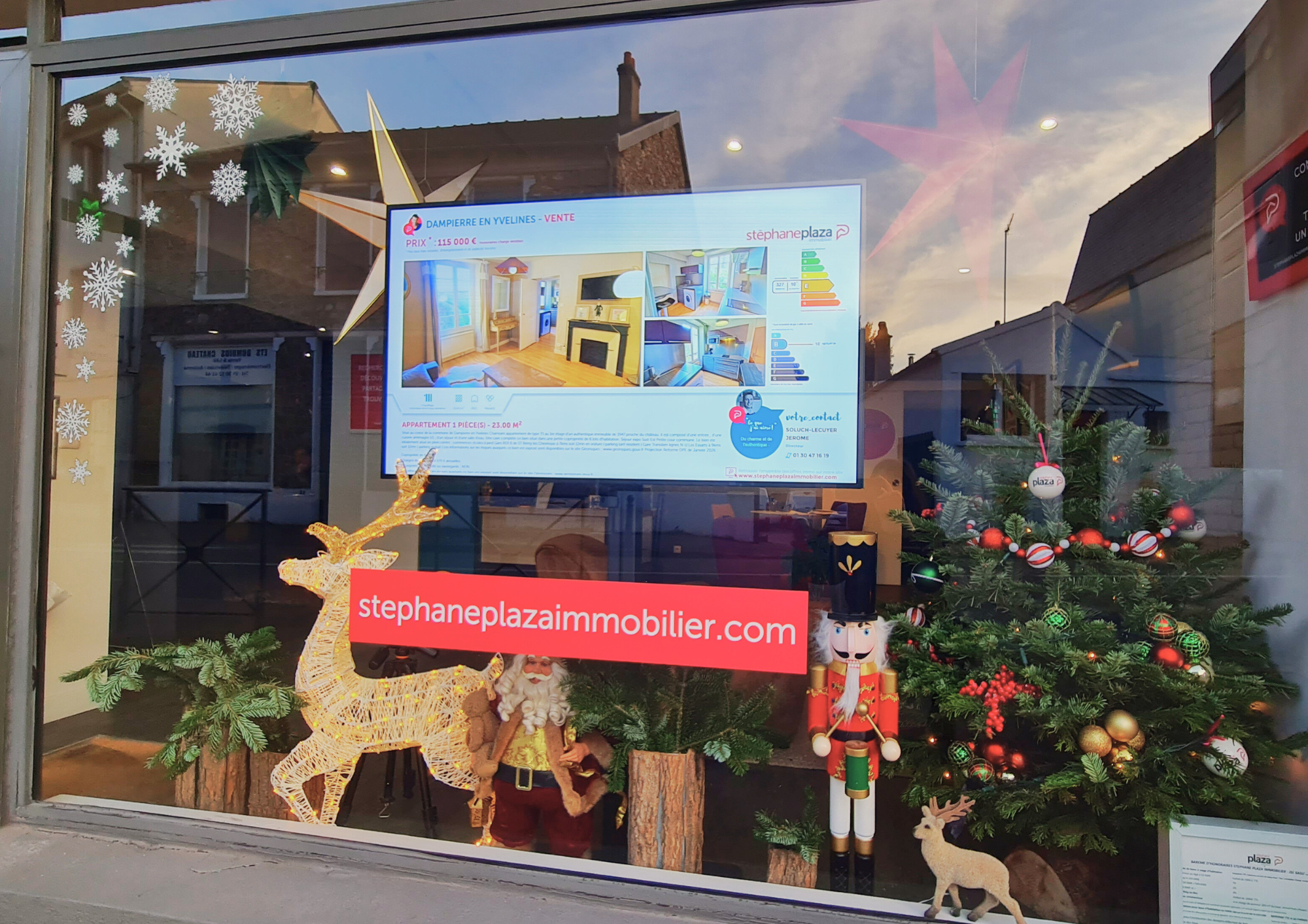 VITRINE PLAZA NOEL 2025